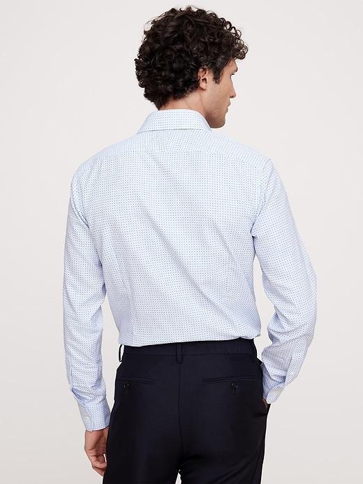 Standard-Fit Wrinkle-Resistant Dress Shirt Product Image