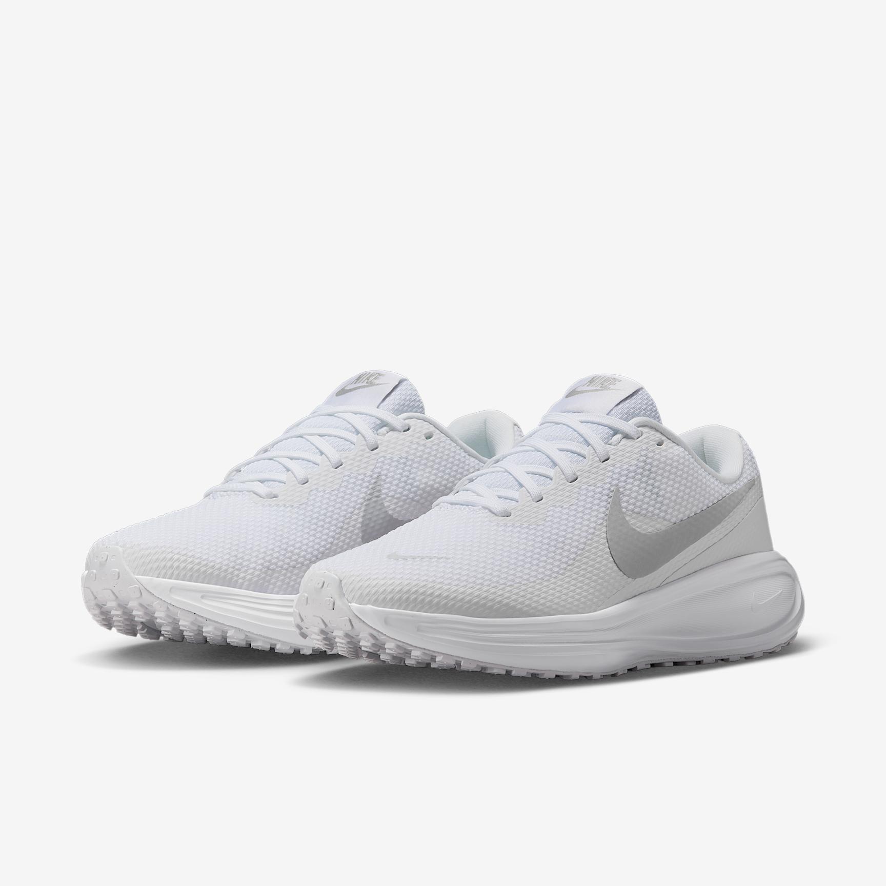 Nike Women's Revolution 8 Road Running Shoes (Extra Wide) Product Image