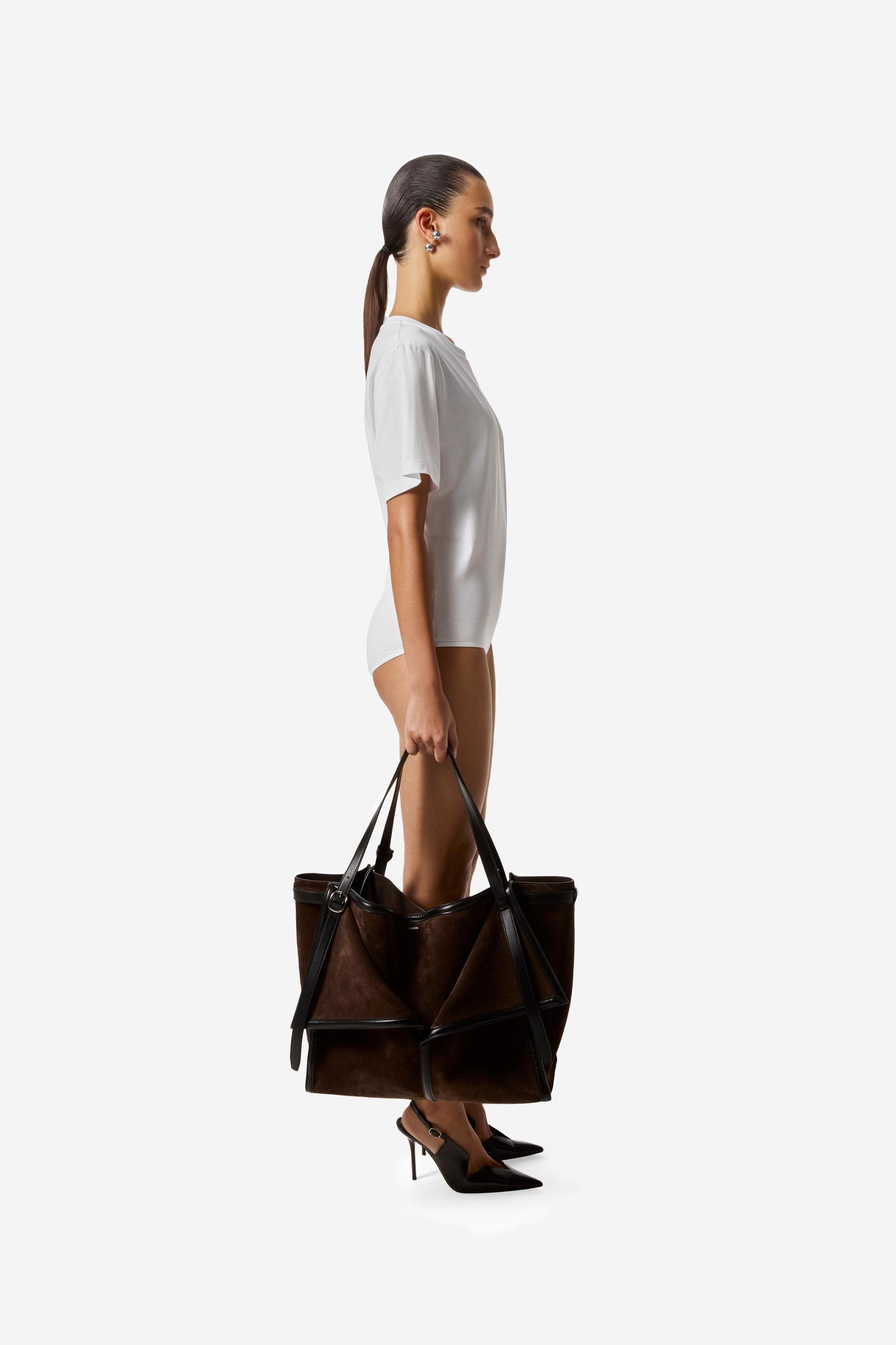 T-Shirt Body Product Image