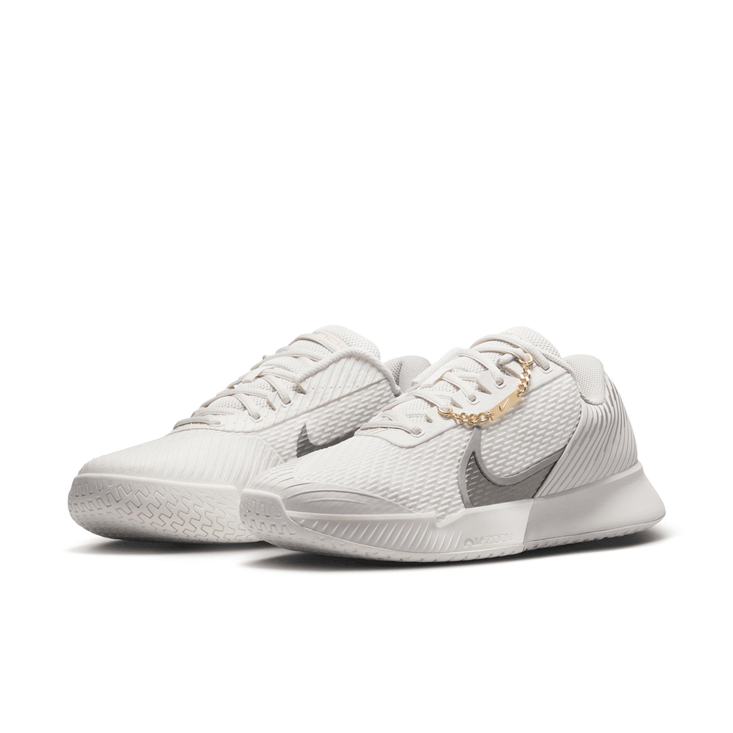 Nike Men's Court Vapor Pro 2 Premium Hard Court Tennis Shoes Product Image