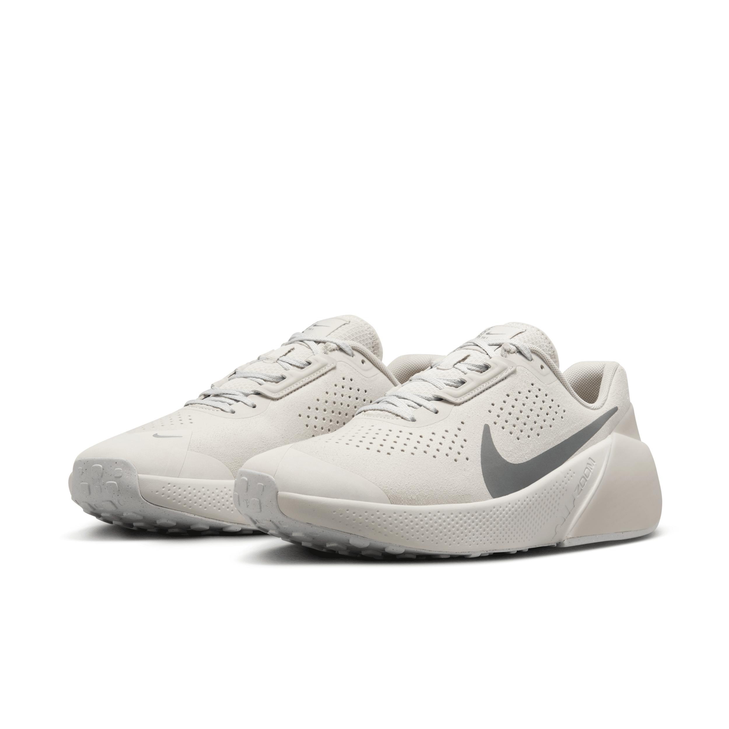 Nike Air Zoom TR 1 sneakers in gray Product Image