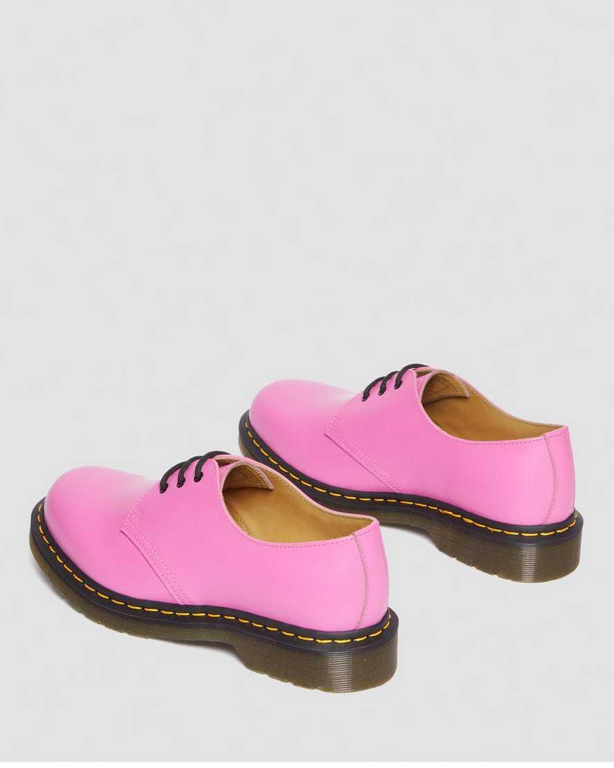 Dr. Martens Mens 1461 Smooth Leather Oxfords Product Image
