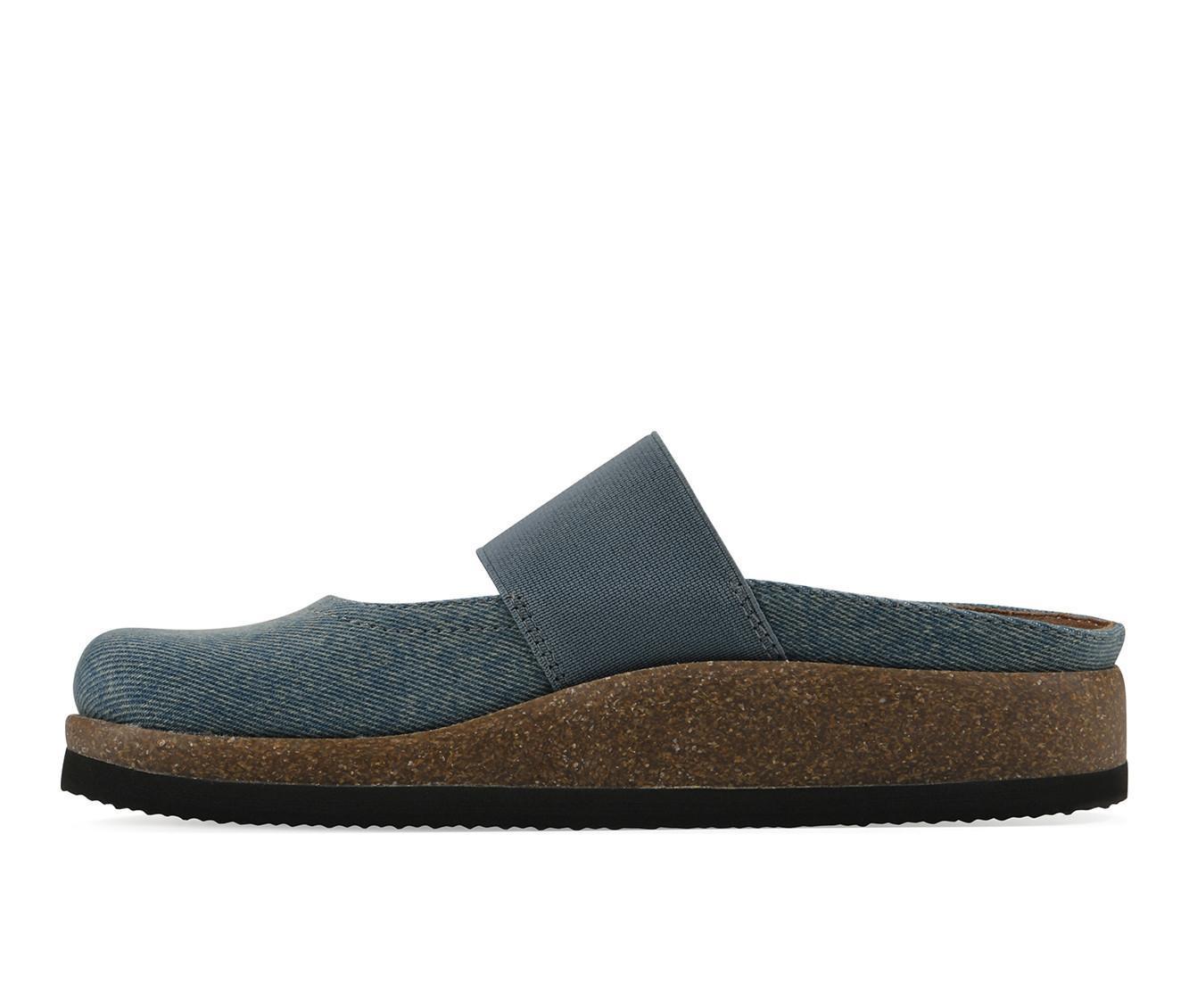 Women's White Mountain Bassi Clogs Product Image