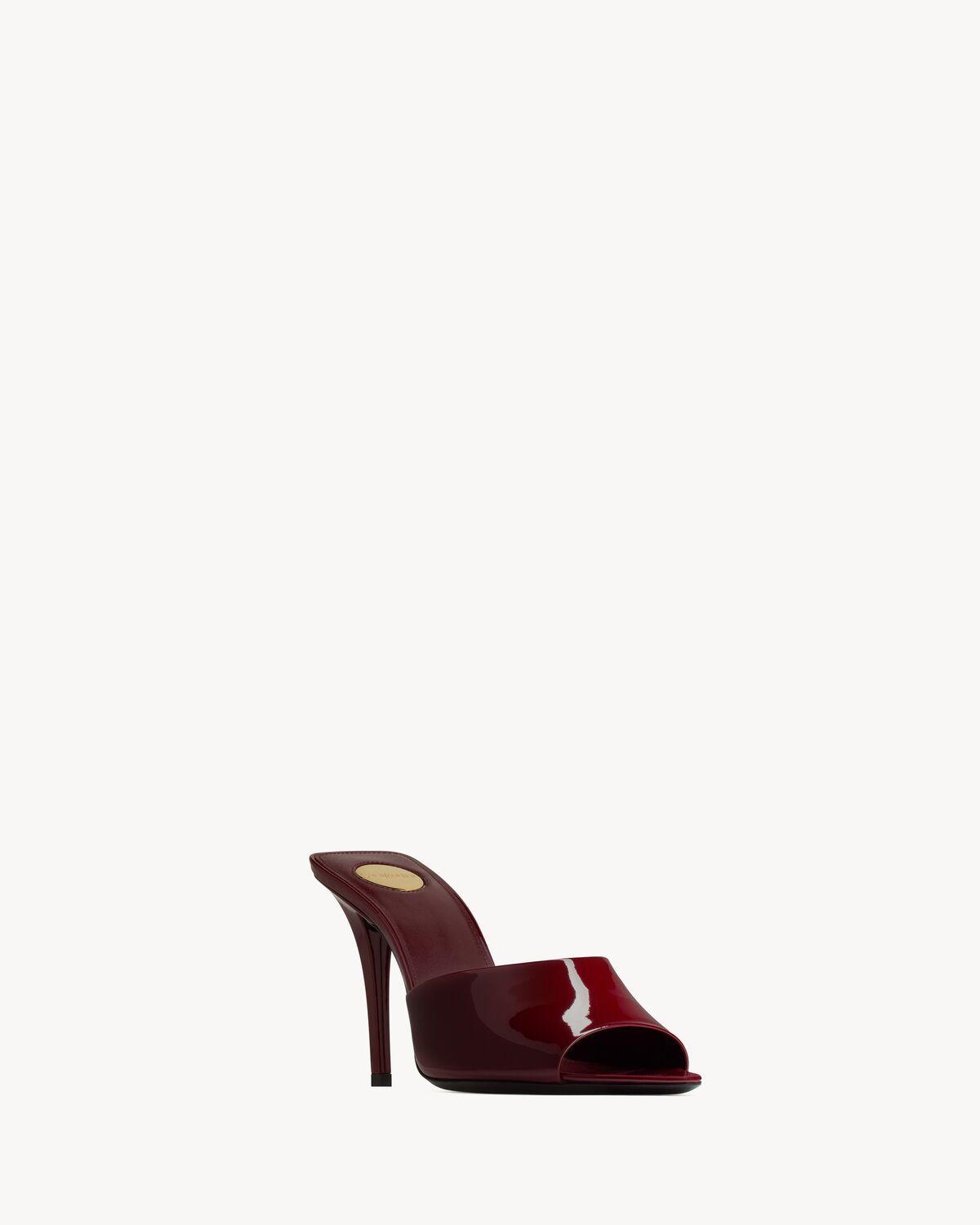 romy mules in patent leather Product Image