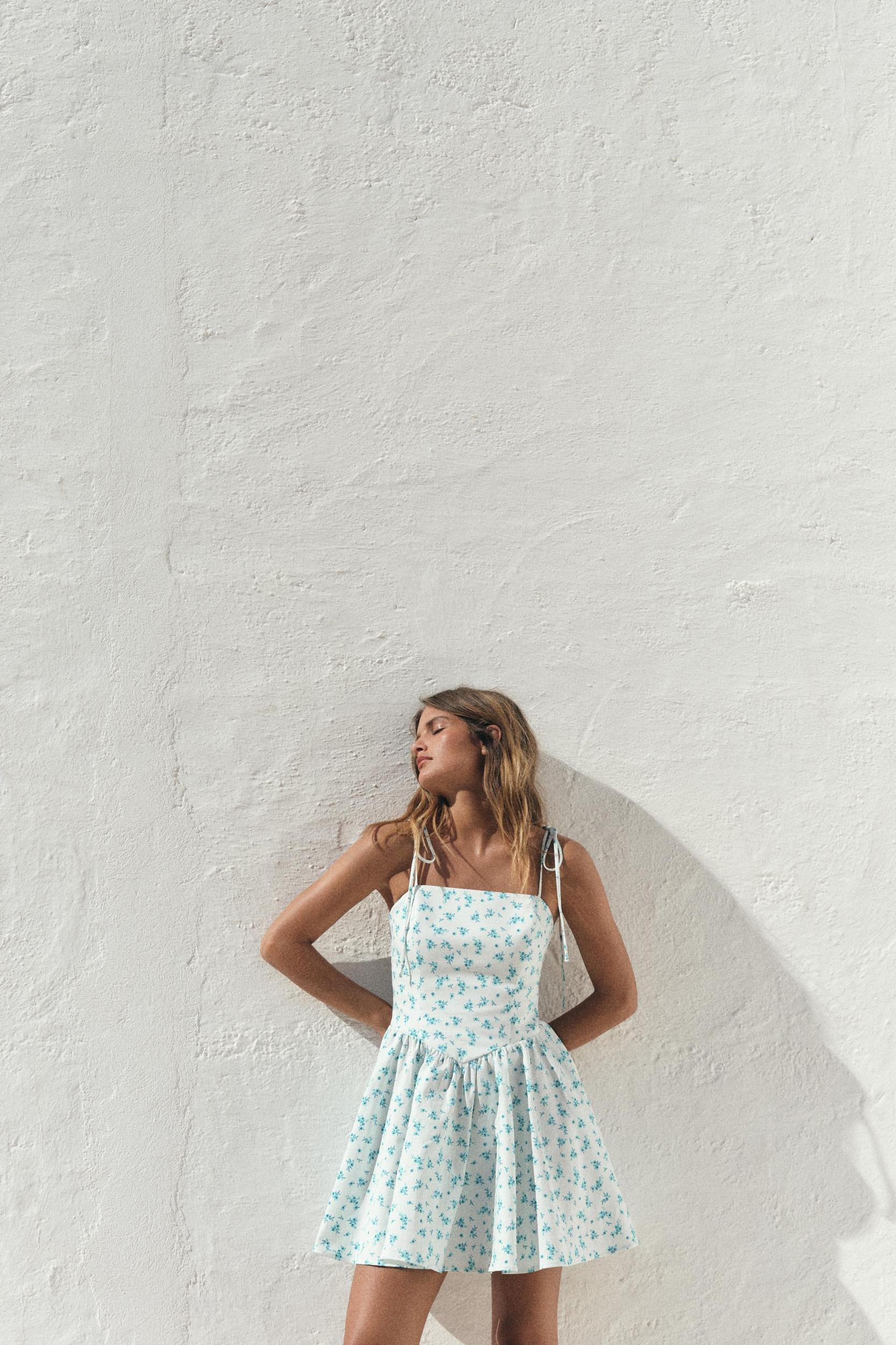 FLORAL PRINT DRESS Product Image