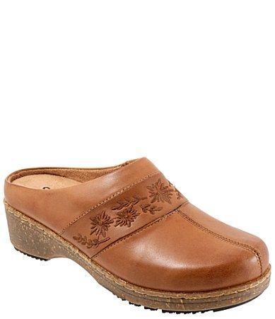 SoftWalk Arvada Leather Clogs Product Image