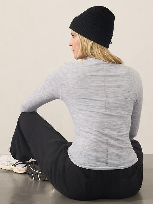 Ascent Seamless Turtleneck Product Image