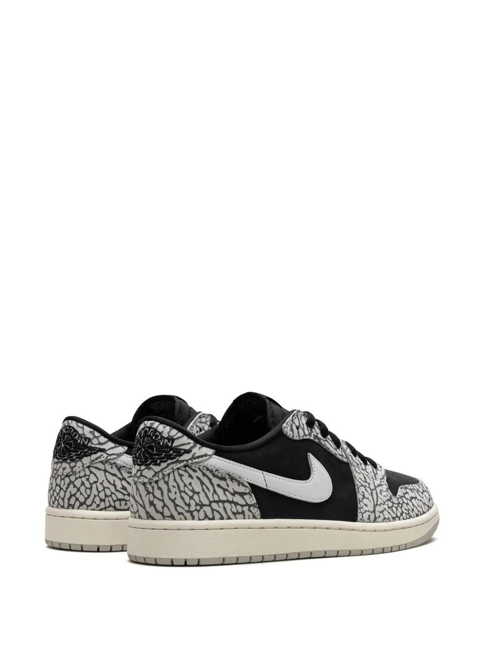 Air Jordan 1 Low "Elephant Print" sneakers Product Image