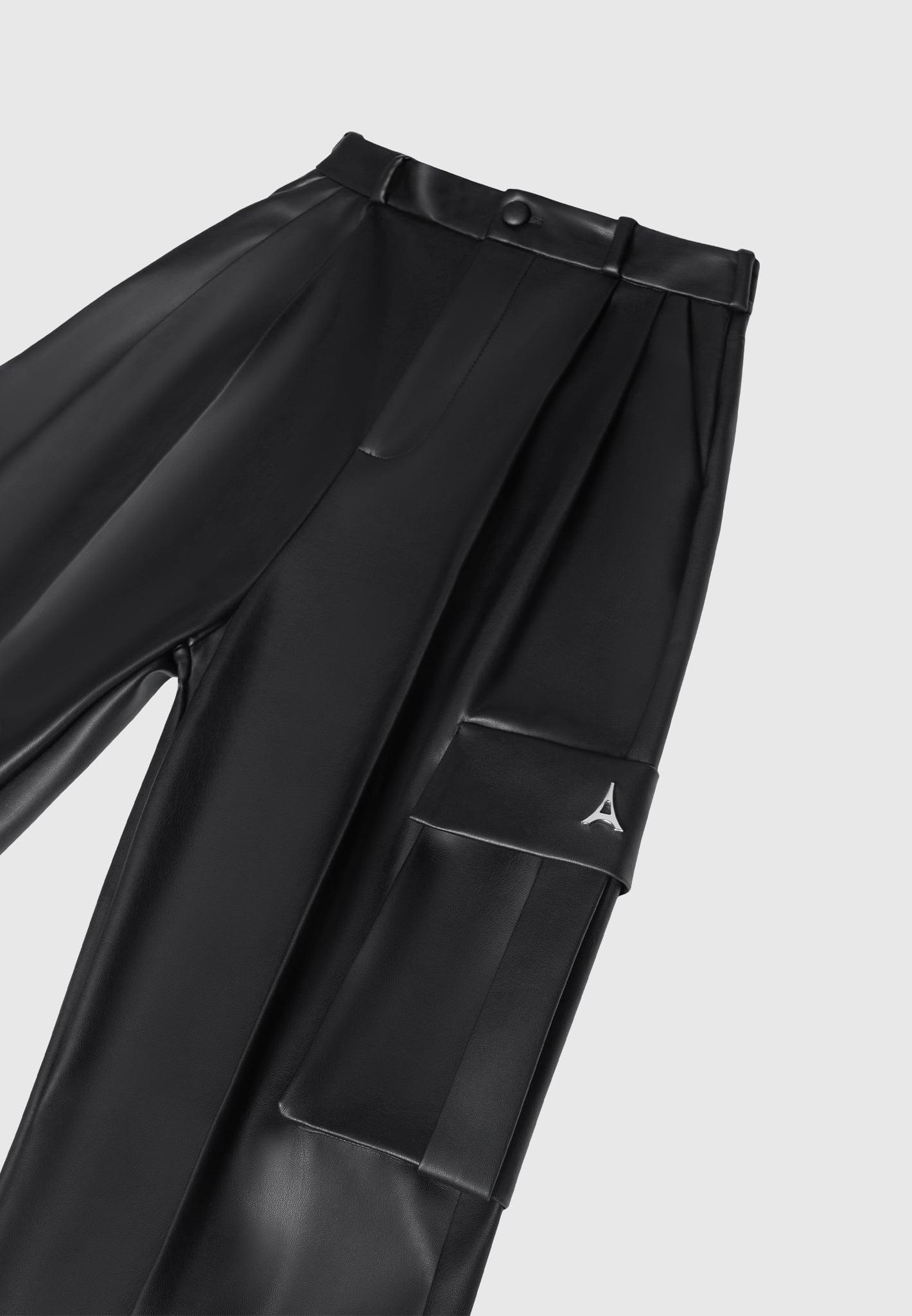 Danielle - Leather Pleated Cargo Trousers - Black Female Product Image