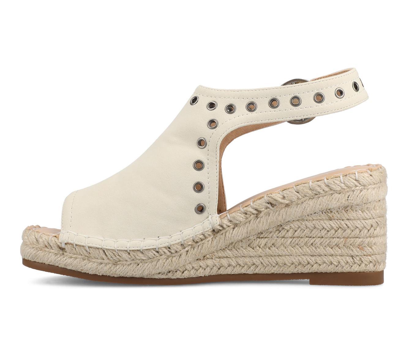 Women's Journee Collection Crisie Wedges Product Image