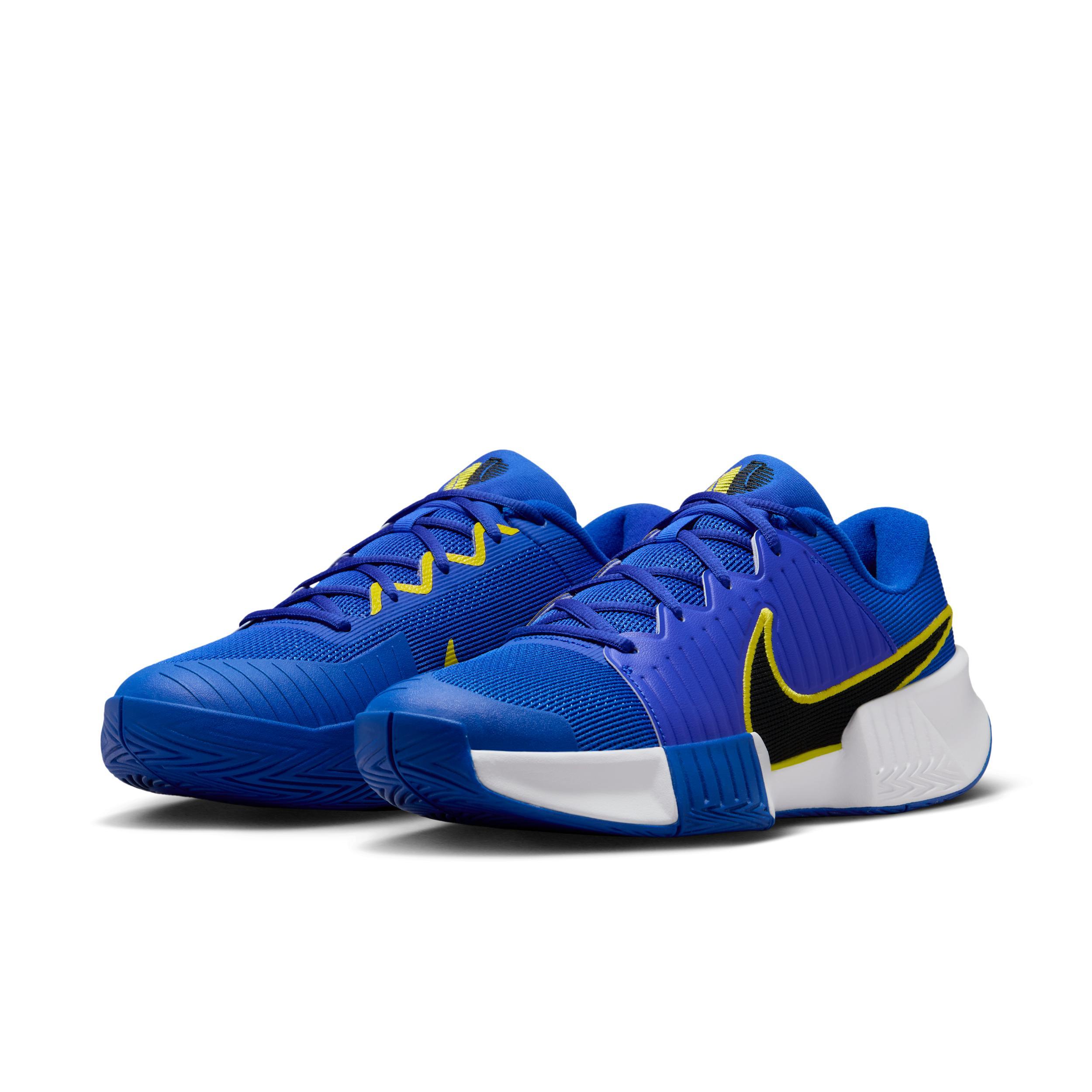 Nike Men's GP Challenge Pro Hard Court Tennis Shoes Product Image