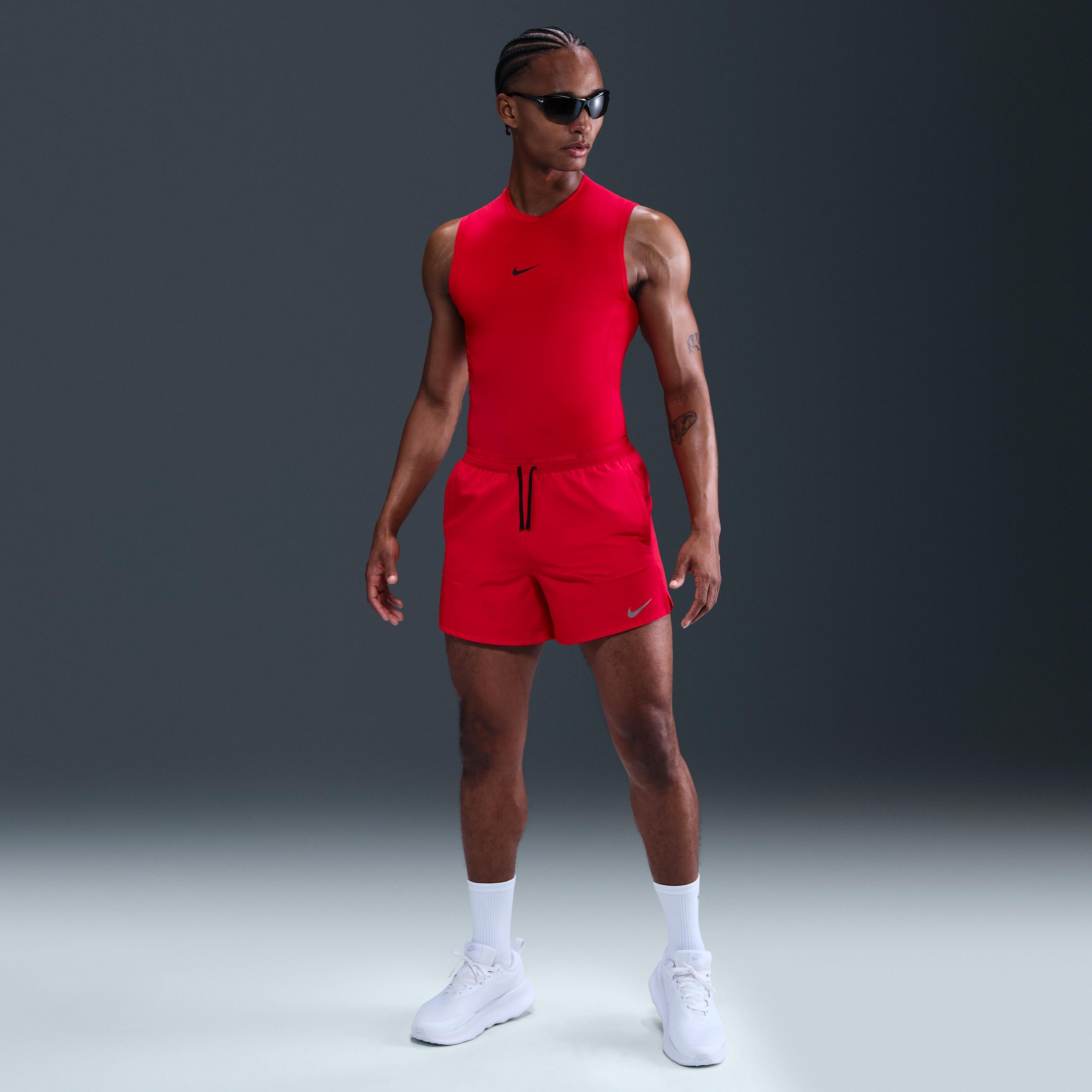 Nike Pro Men's Dri-FIT Tight Sleeveless Fitness Top Product Image