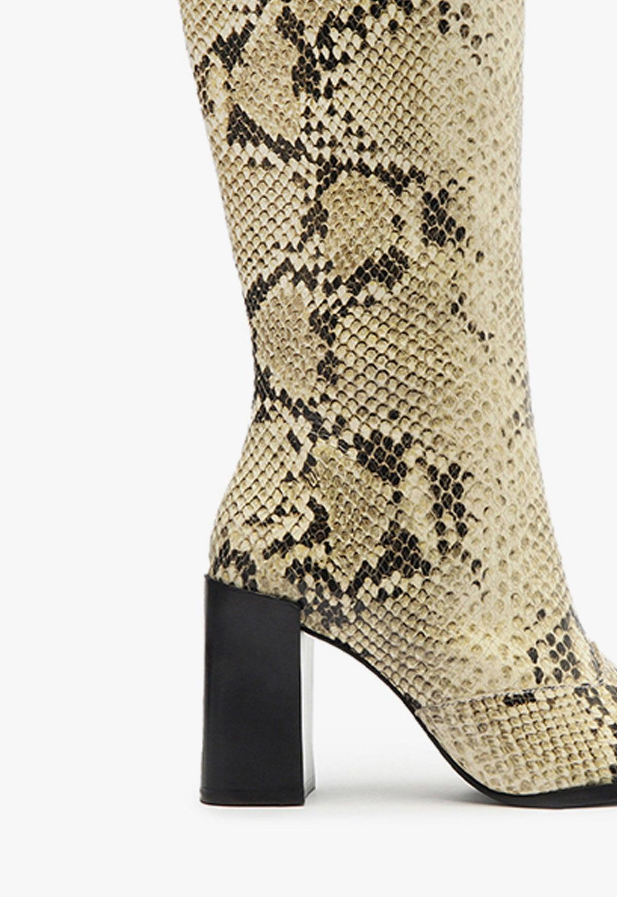 Raffaela Up Boot Female Product Image
