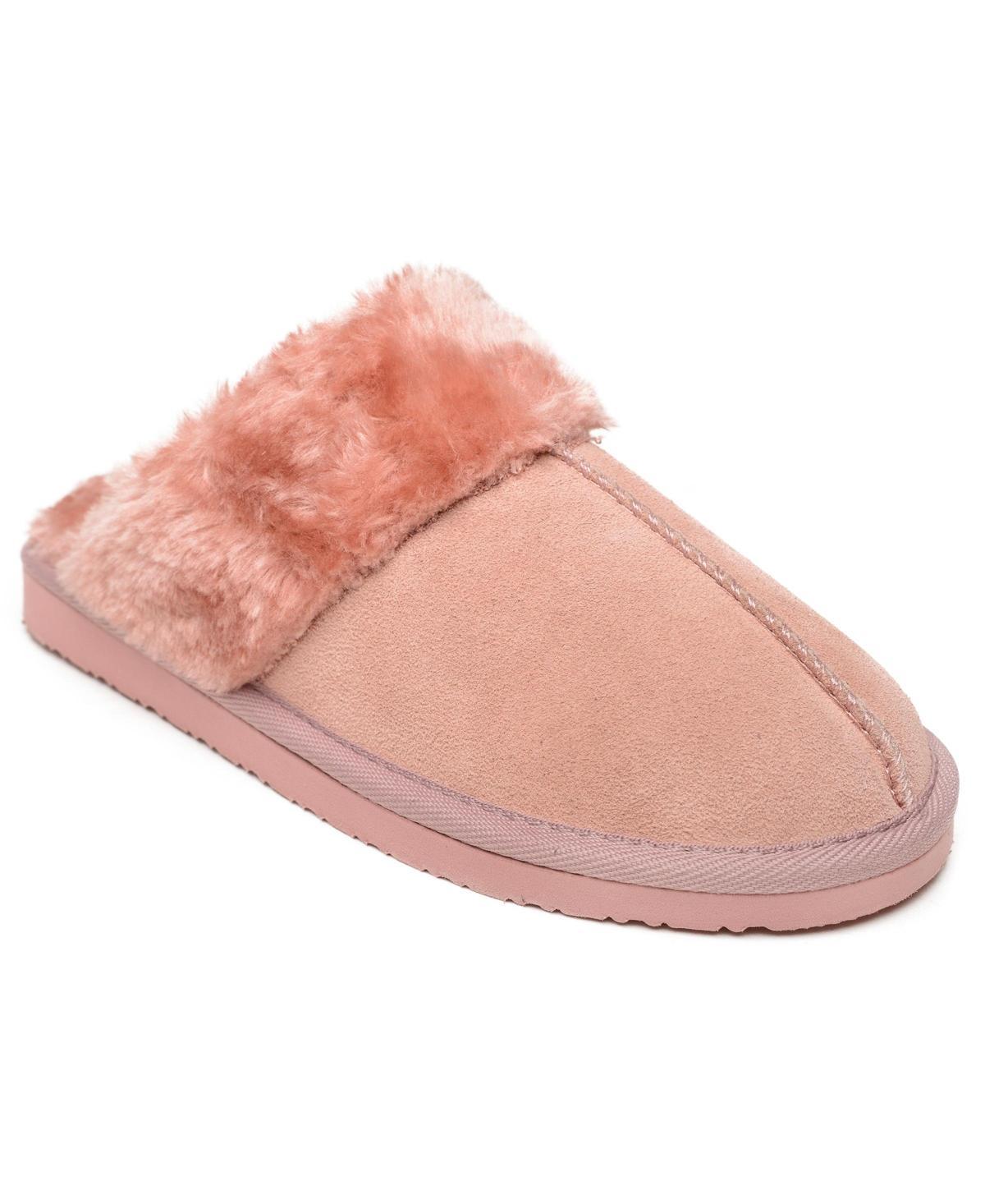 Minnetonka Chesney (Blush) Women's Shoes Product Image