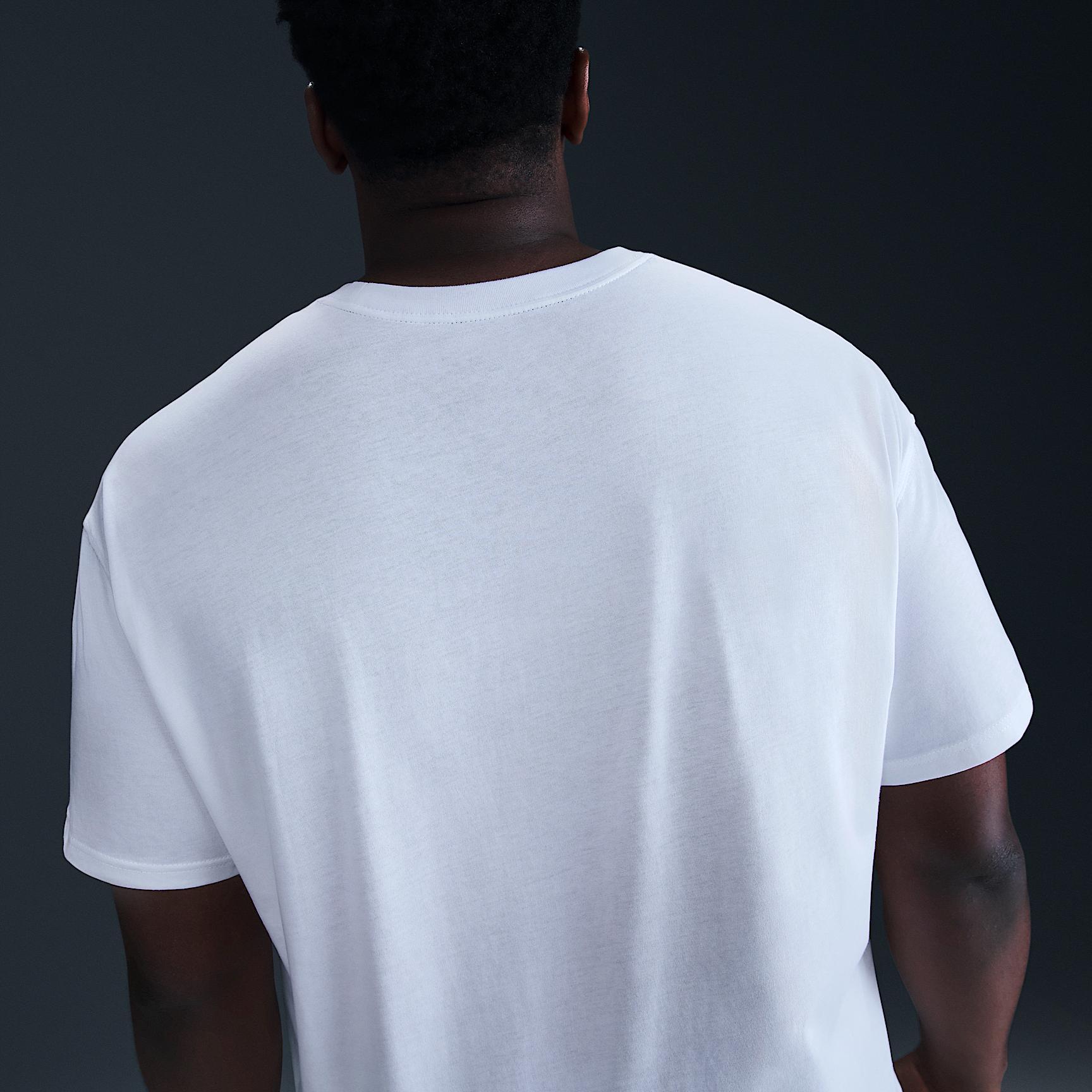 Nike Men's Kobe Basketball T-Shirt Product Image