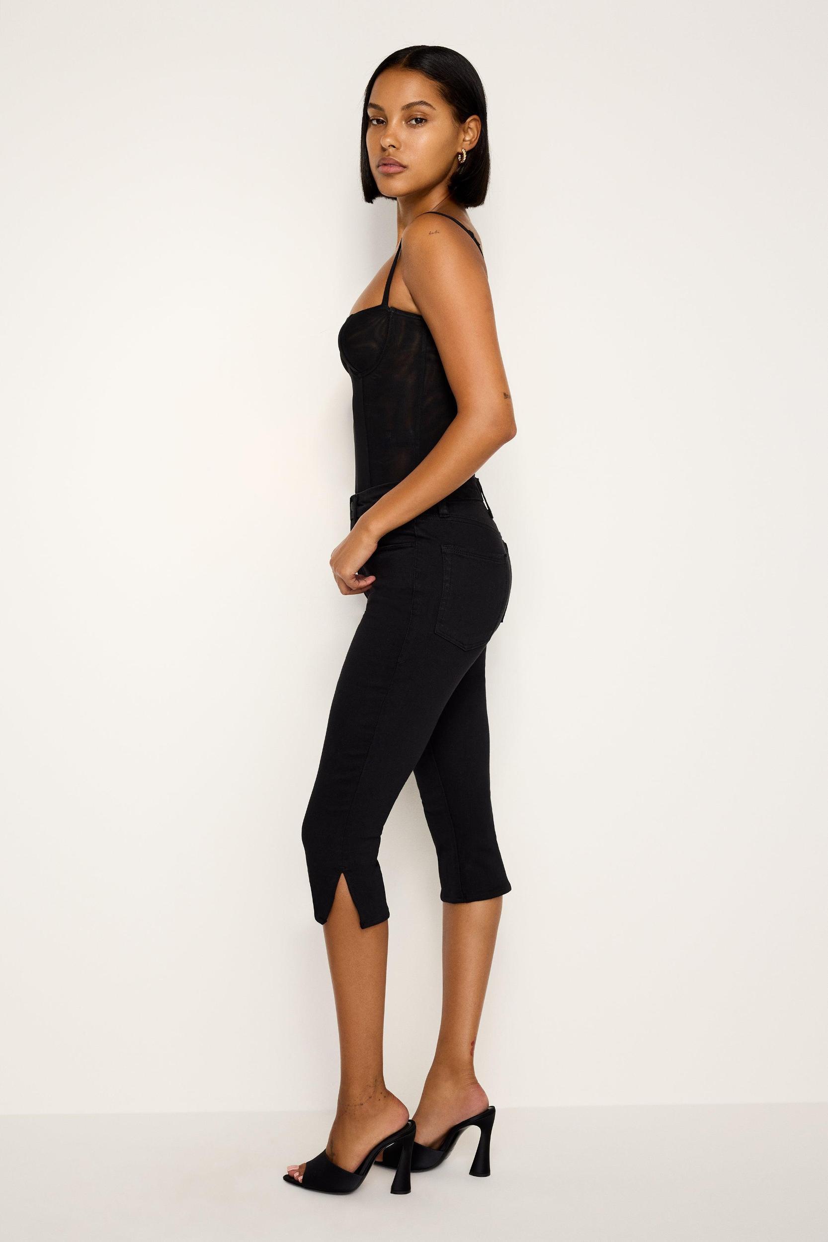 GOOD CAPRI | BLACK001 Product Image