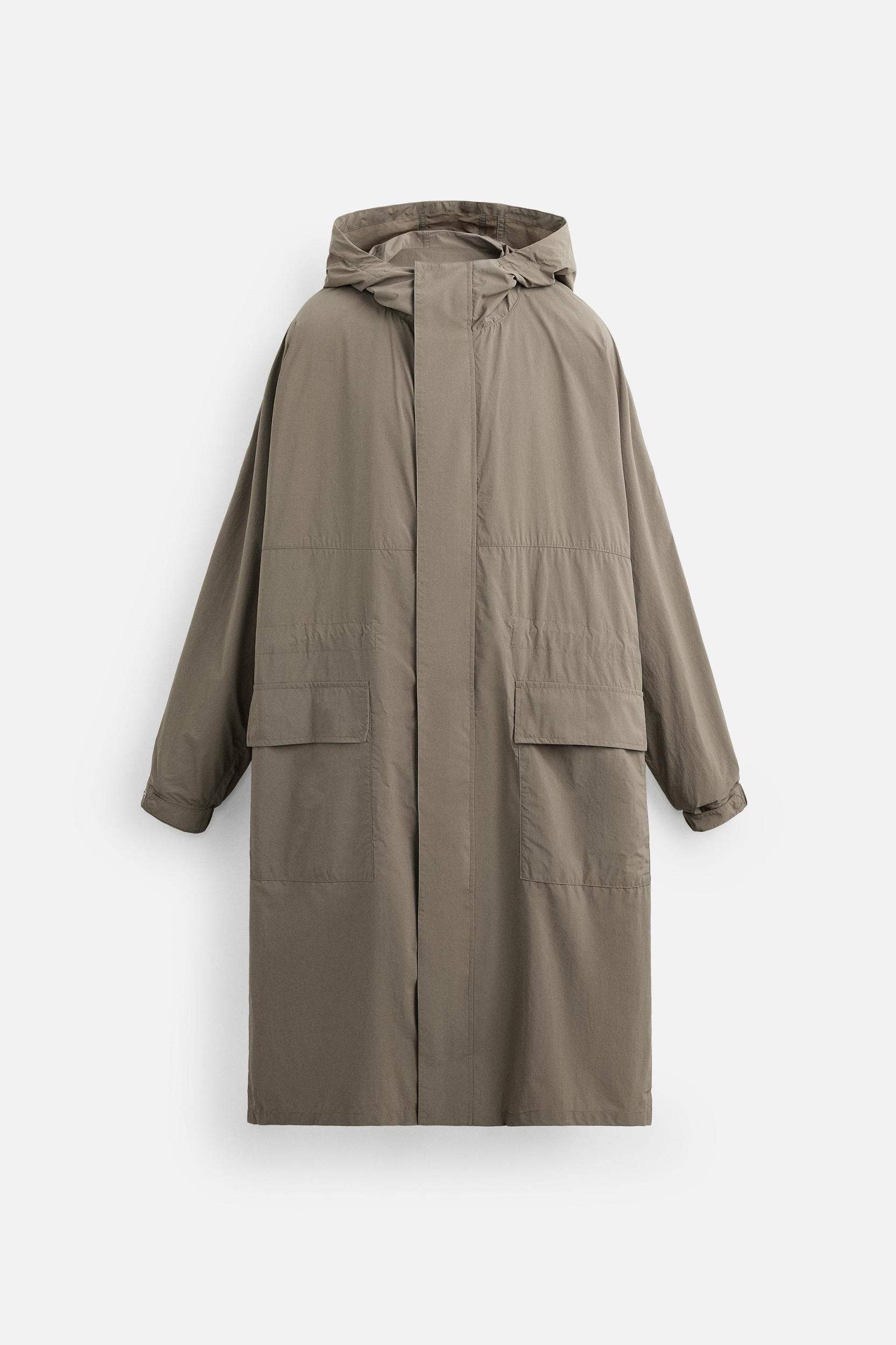 LIGHTWEIGHT TECHNICAL PARKA Product Image