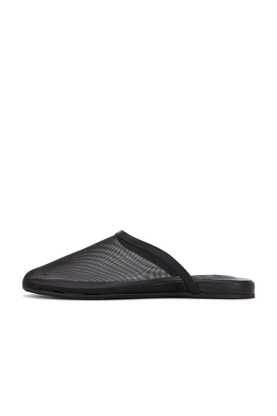 Mesh Slipper Product Image