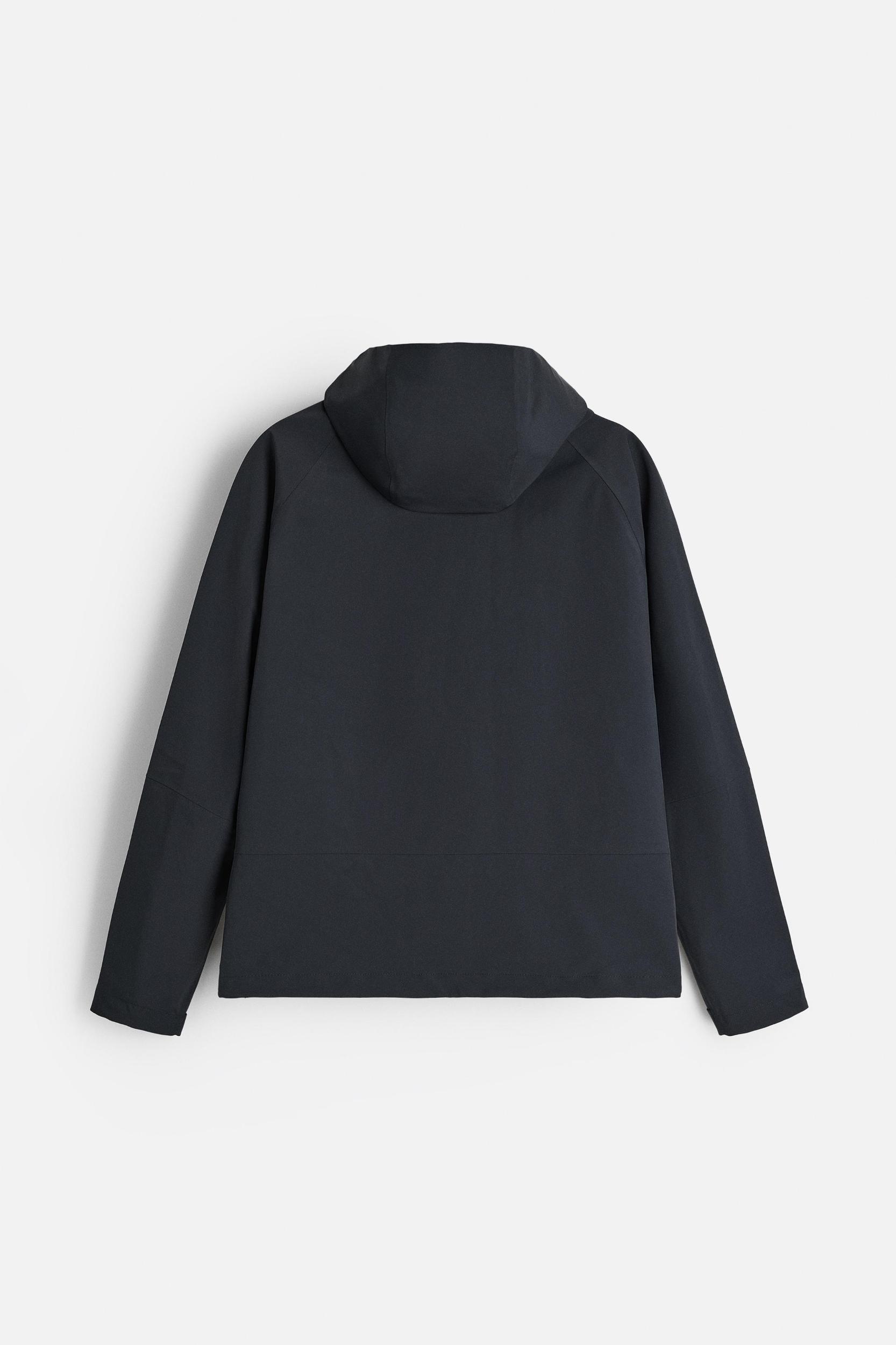 WATER REPELLENT WINDBREAKER Product Image