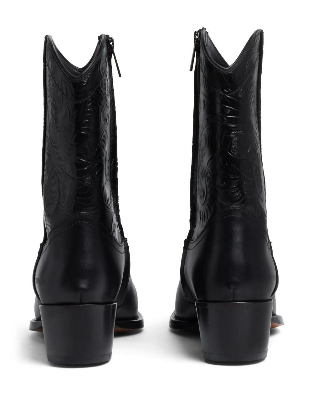 leather boots  Product Image