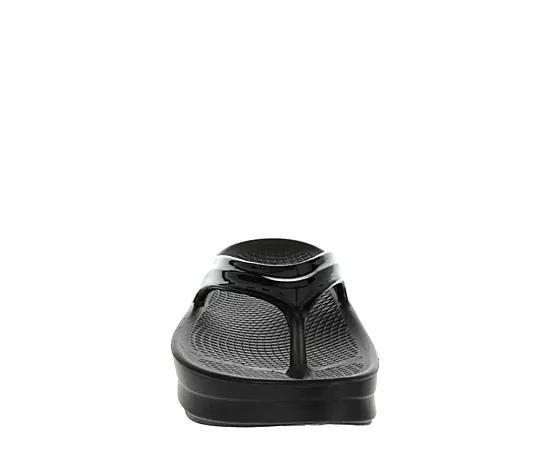 OOFOS Oomega Thong Sandals Product Image