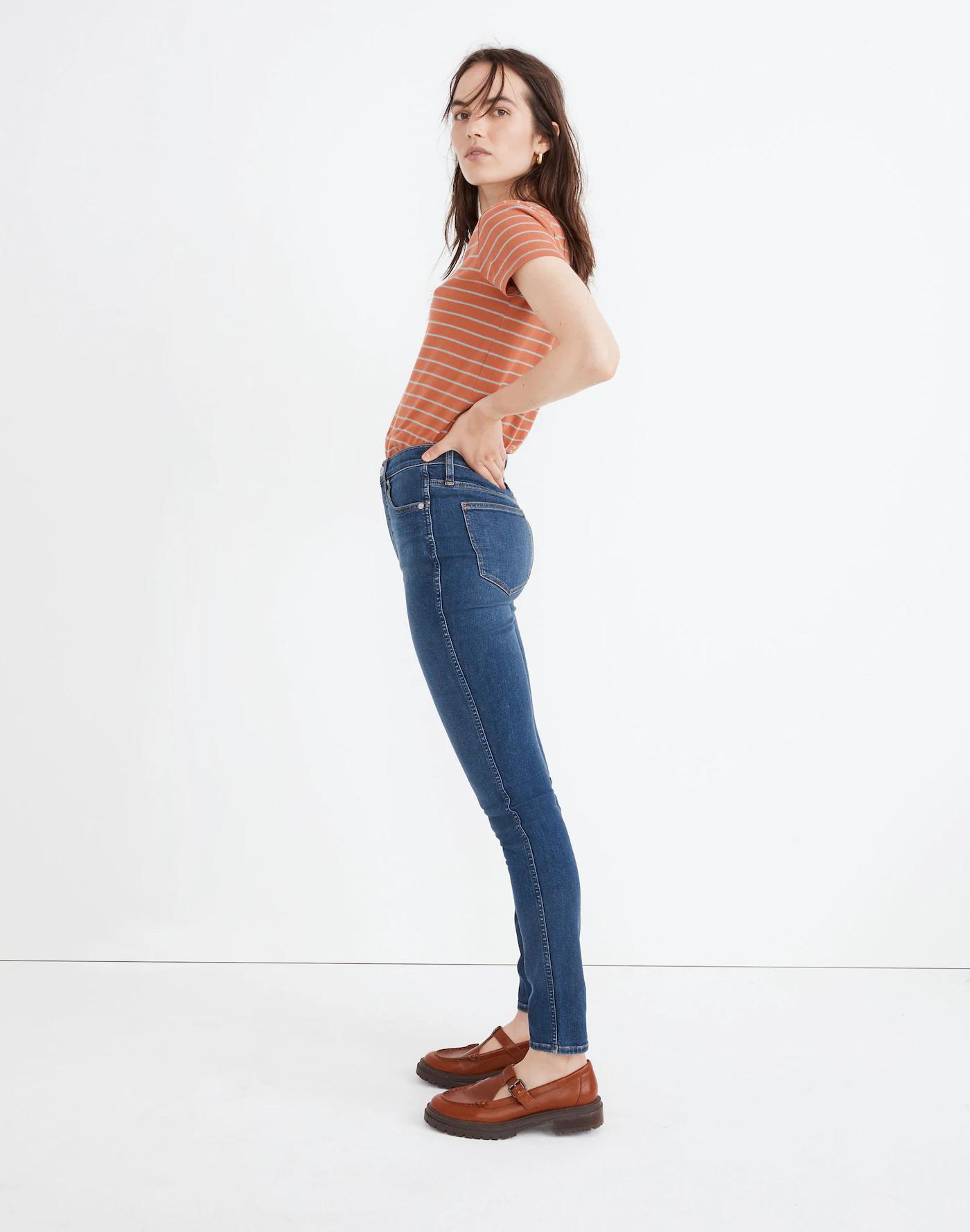 10" High-Rise Skinny Jeans in Coronet Wash Product Image