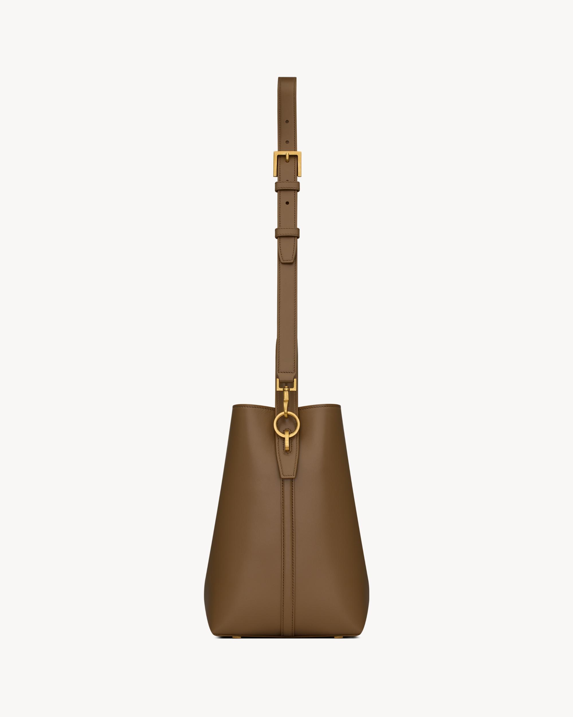 Le 37 in shiny leather Product Image