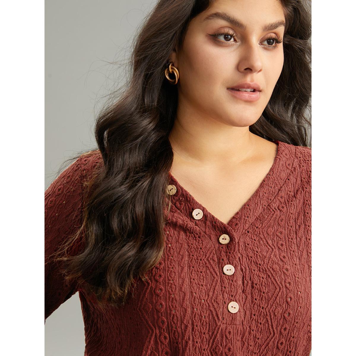 Plus Size Broderie Anglaise Button Detail Jacquard T-shirt Raspberry Women Elegant Texture Plain V-neck Dailywear T-shirts BloomChic 30/6X Product Image
