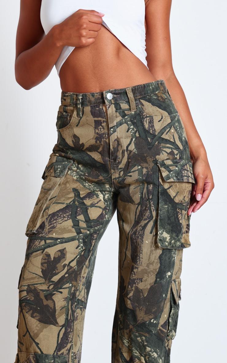 Camo Detailed Print Wide Leg Jeans Product Image