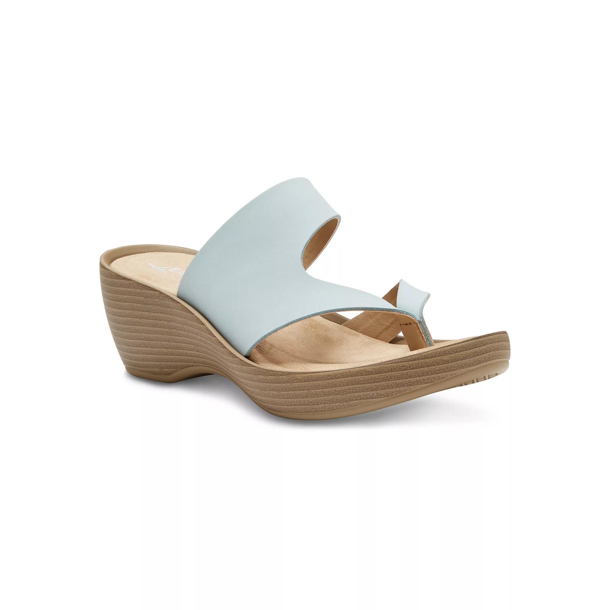 Eastland Laurel Womens Leather Thong Sandals Product Image