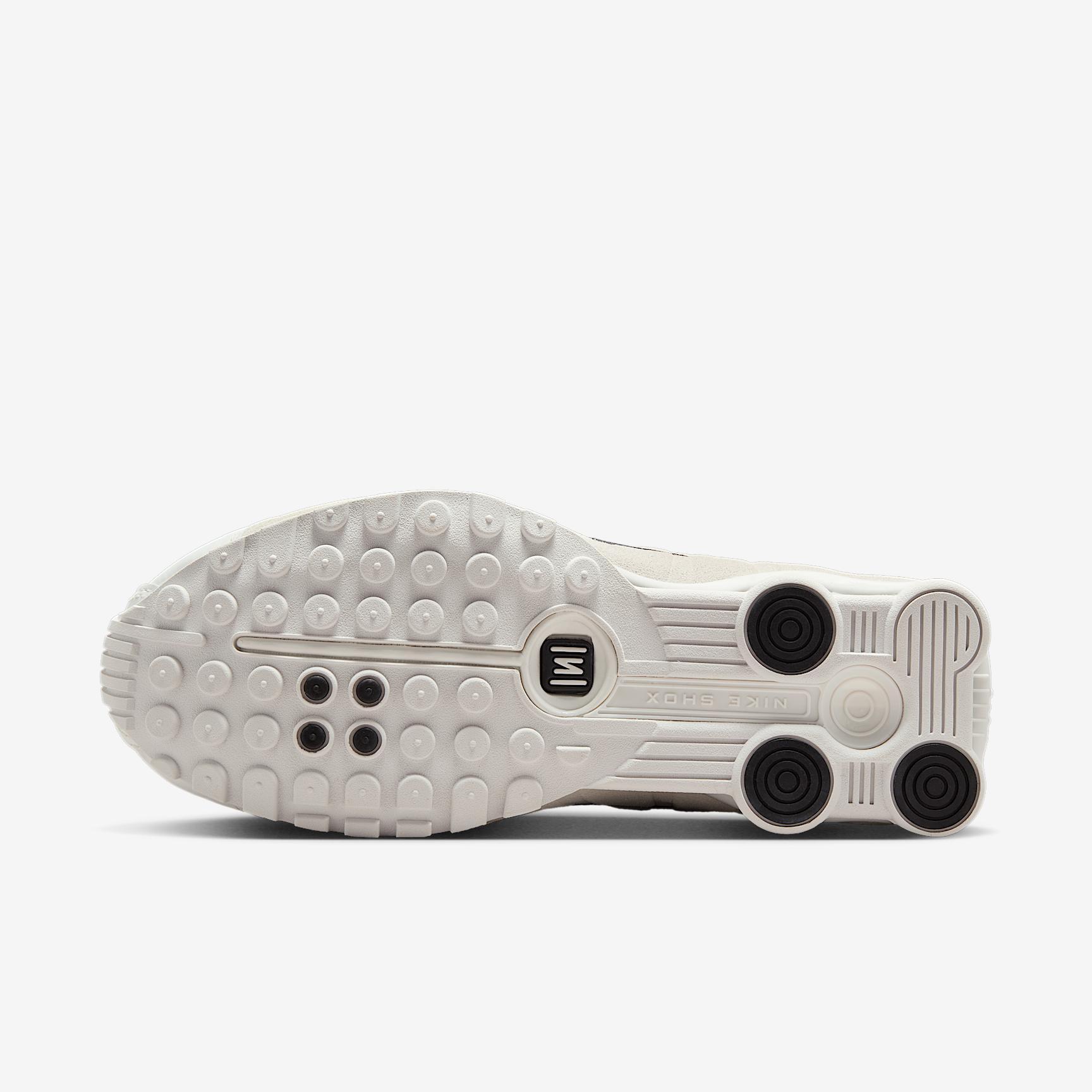 Nike Shox R4 Women's Shoes Product Image