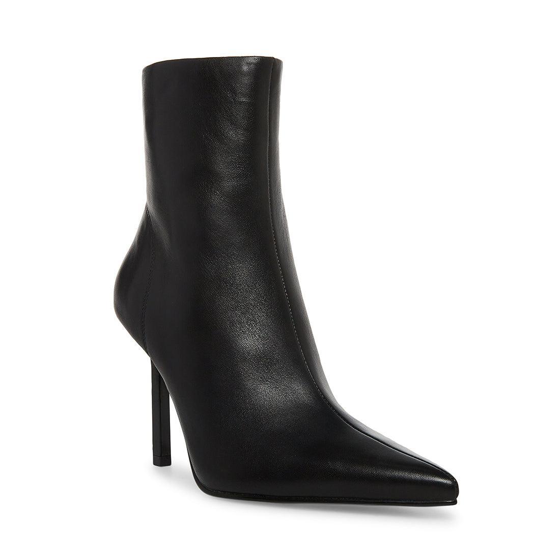 IYANNA BLACK LEATHER - SM REBOOTED Female Product Image