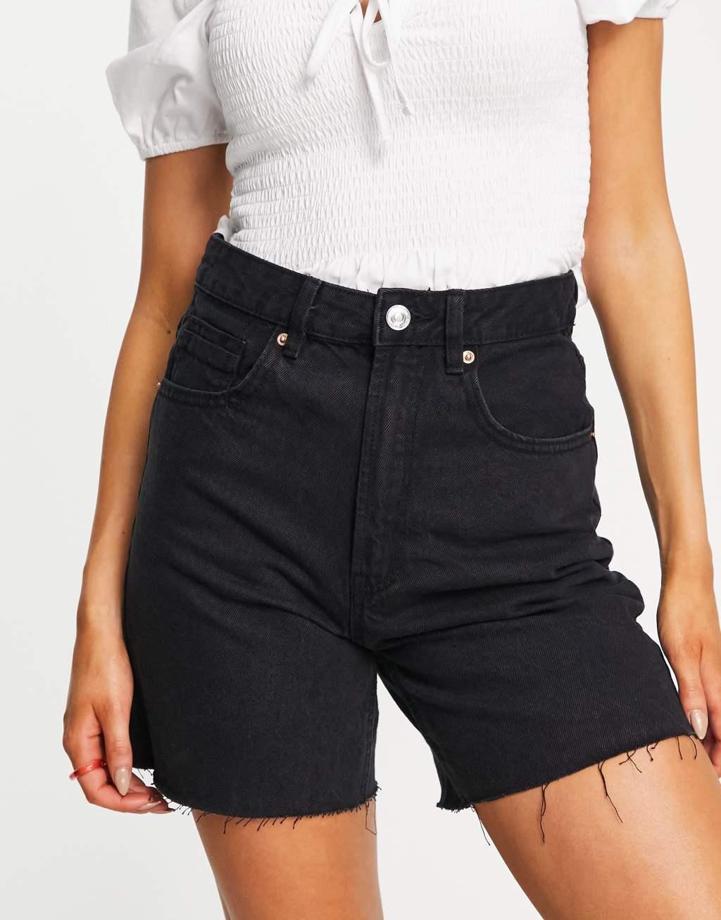 Stradivarius dad denim short in washed black  Product Image