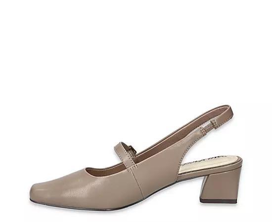 Easy Street Womens Cameo Slingback Pump Product Image