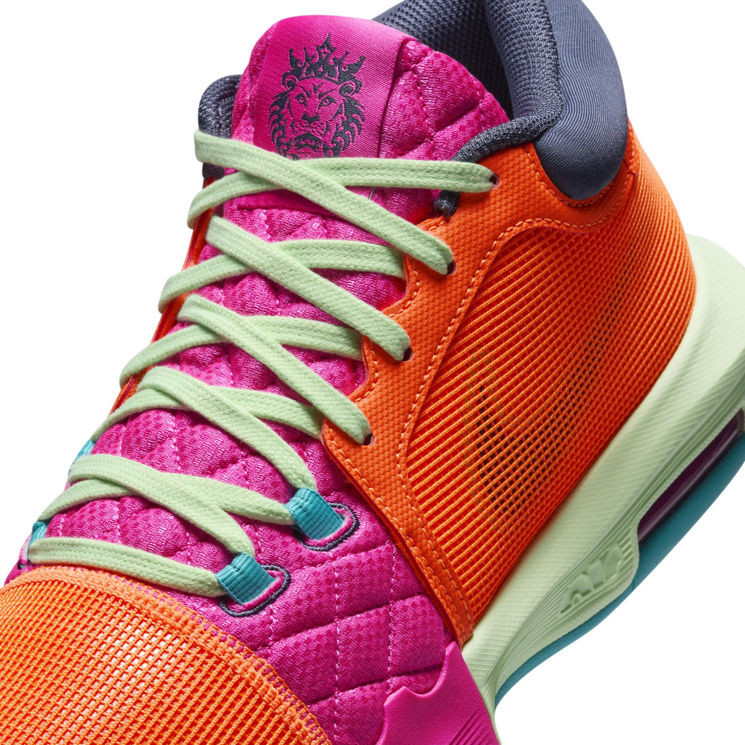 Nike Men's Air Max Plus Shoes Product Image