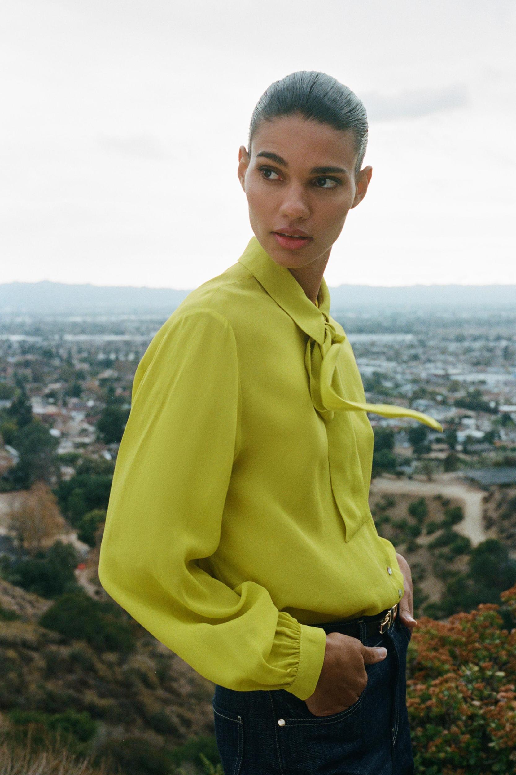 FLOWY BOW SHIRT Product Image