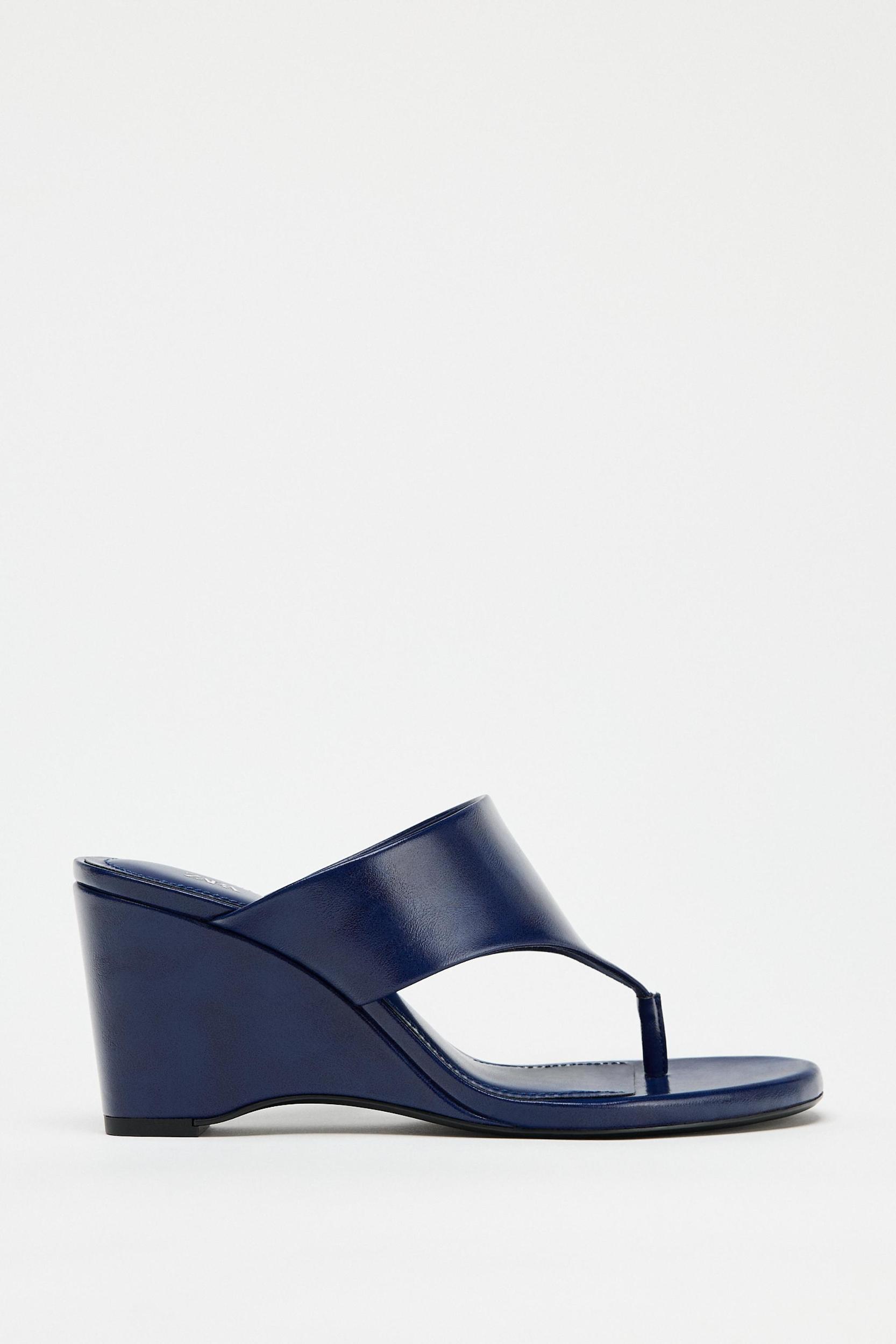 LEATHER WEDGE SANDALS Product Image