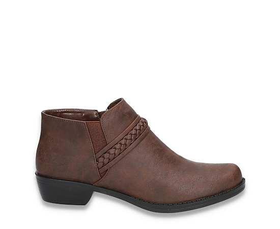 Easy Street Womens Jalia Casual Short Boot Product Image