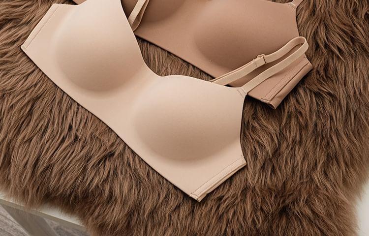 Plain Seamless Wireless Bra Product Image