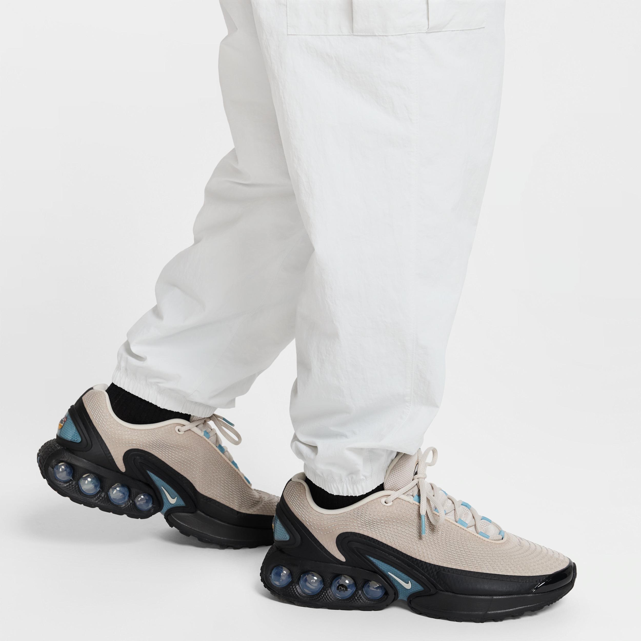Men's Nike Club Woven Cargo Pants, Size: XL, Parachute Beige Product Image