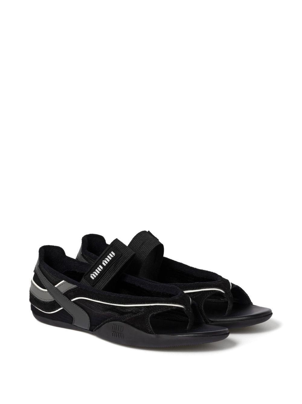 logo-print sandals Product Image
