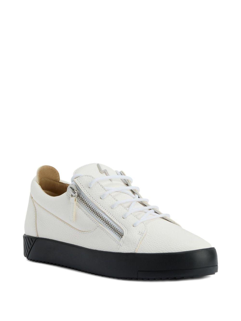 zip-detail leather low-top sneakers Product Image