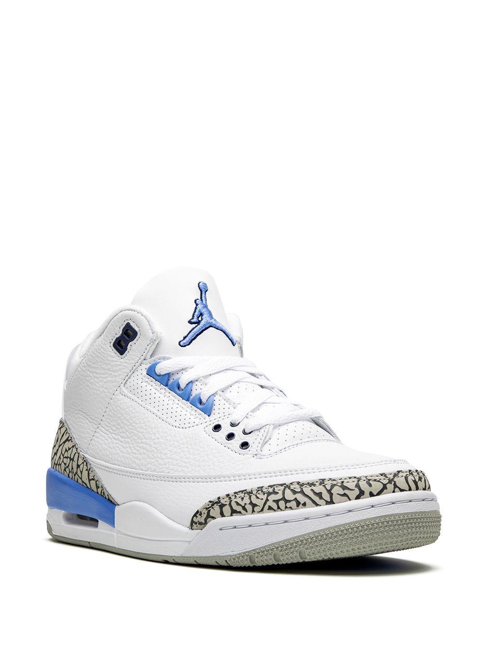 Air Jordan 3 Retro "UNC" sneakers Product Image