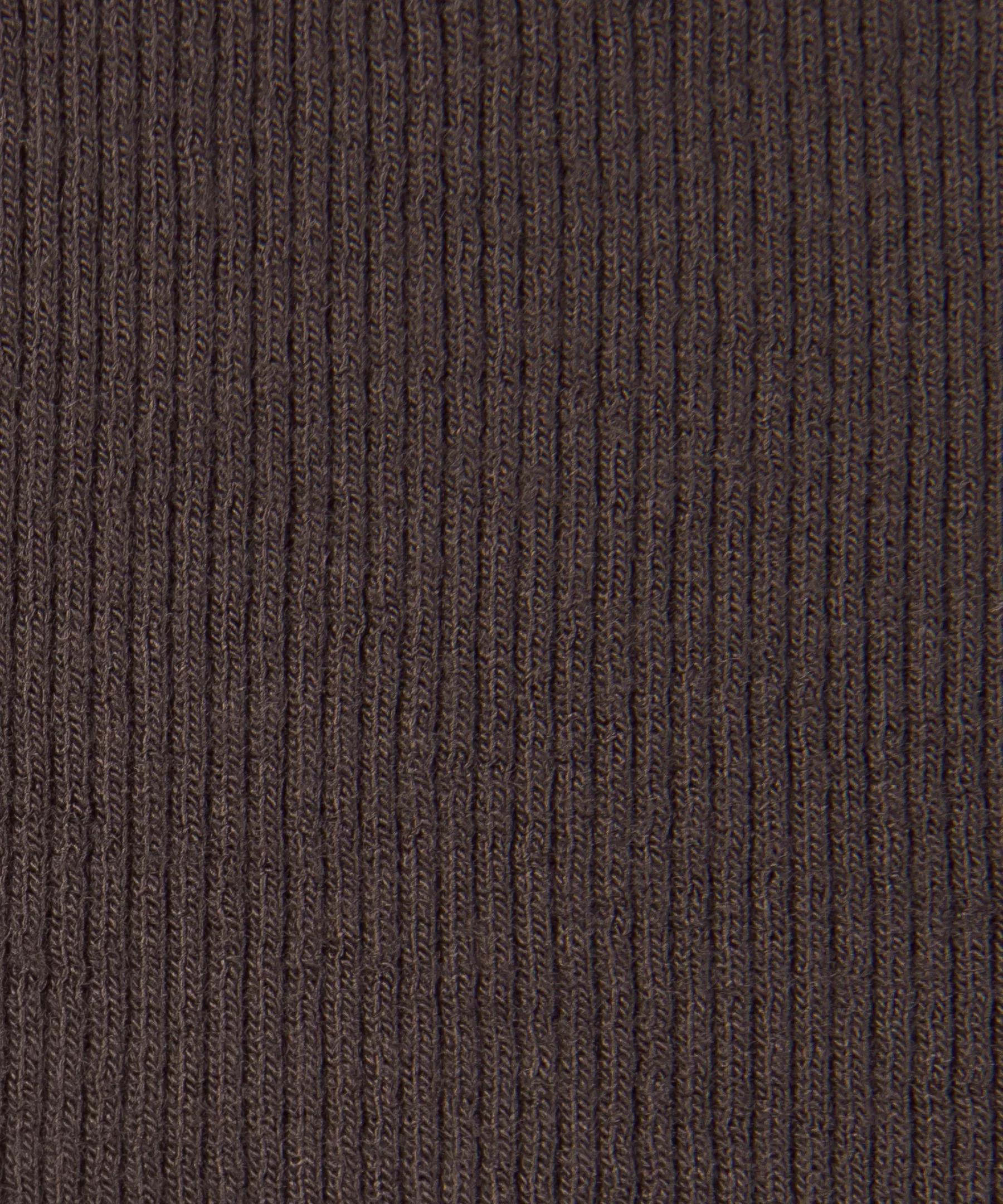 Hold Tight Straight-Hem Cropped T-Shirt Product Image