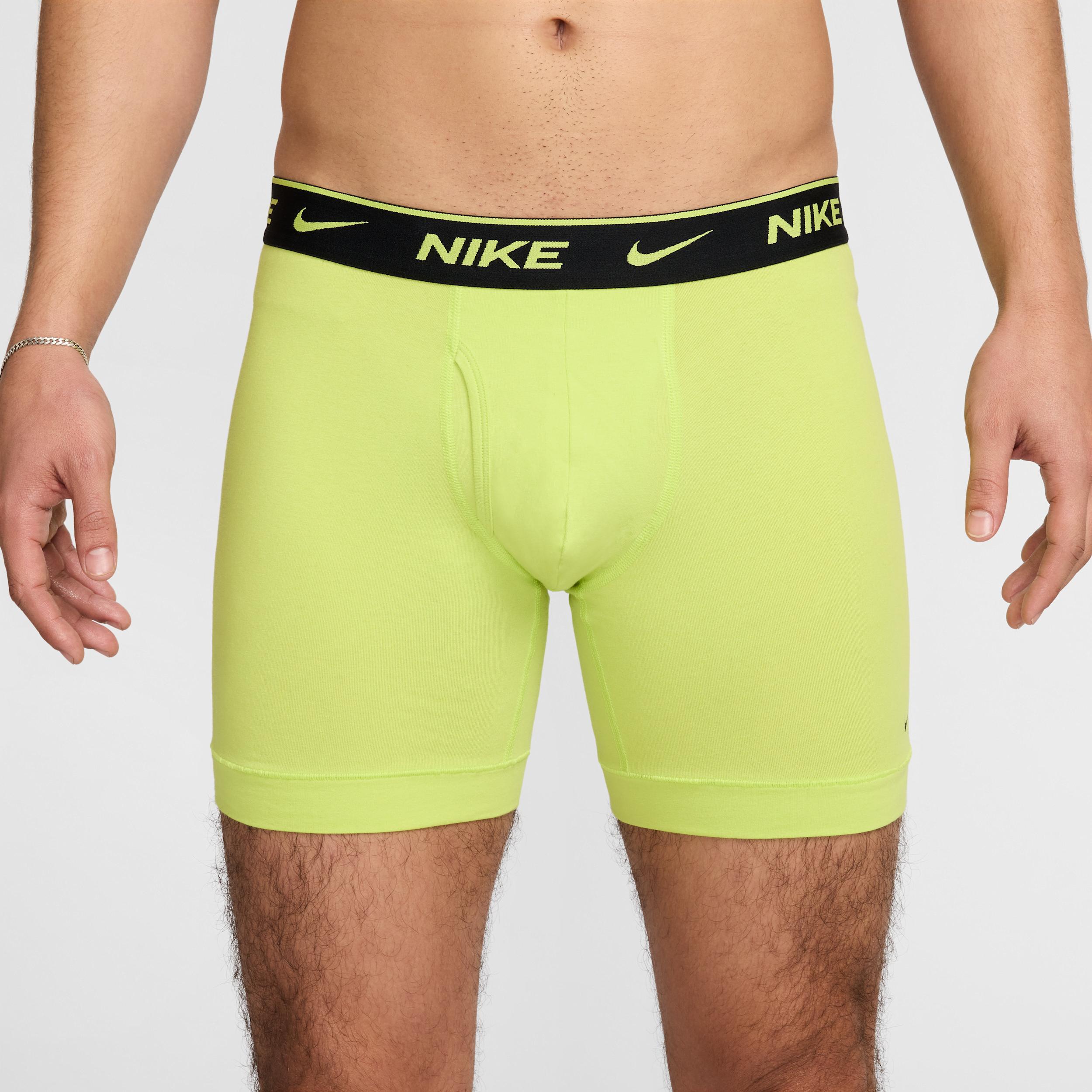 Mens Nike 3-Pack Dri-FIT Essential Cotton Stretch 6 Boxer Briefs Green Product Image