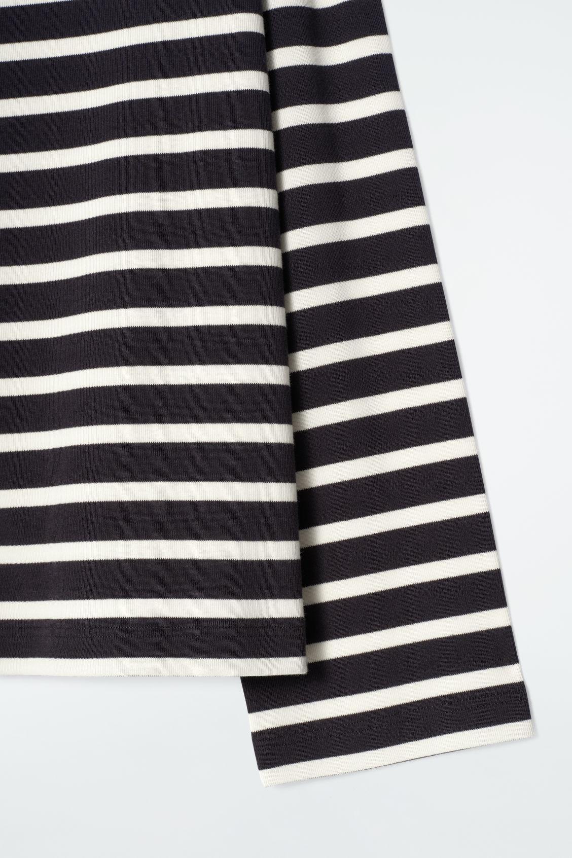 STRIPED BOAT-NECK TOP Product Image