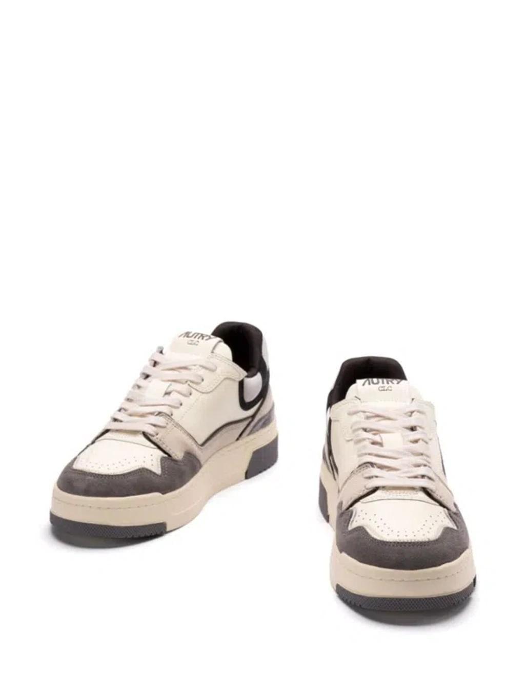 AUTRY Clc Low Sneakers In Grey Product Image