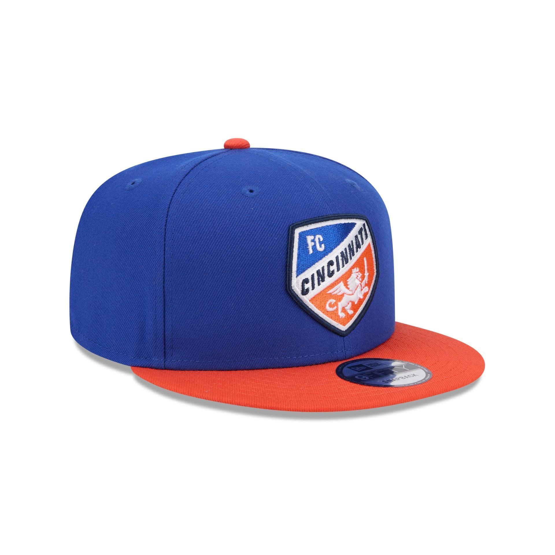 Los Angeles Lakers Script Sided 59FIFTY Fitted Hat Male Product Image