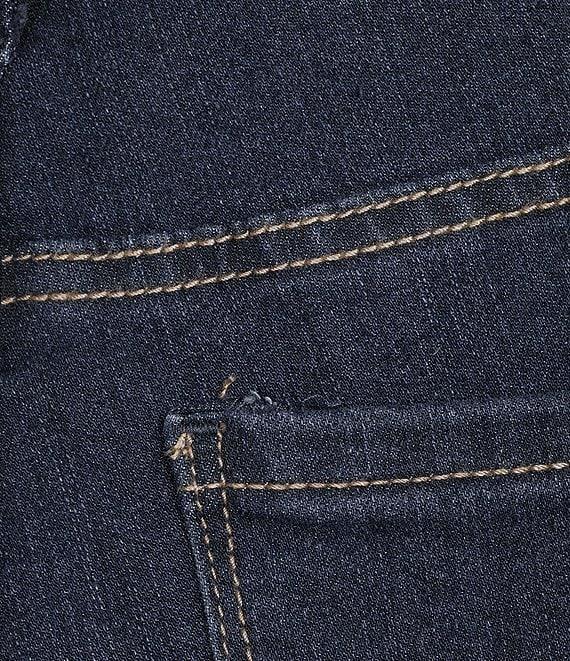 Code Bleu Petite Size Soho Mid Rise Slim Skinny Leg Stretch Denim Jeans Product Image
