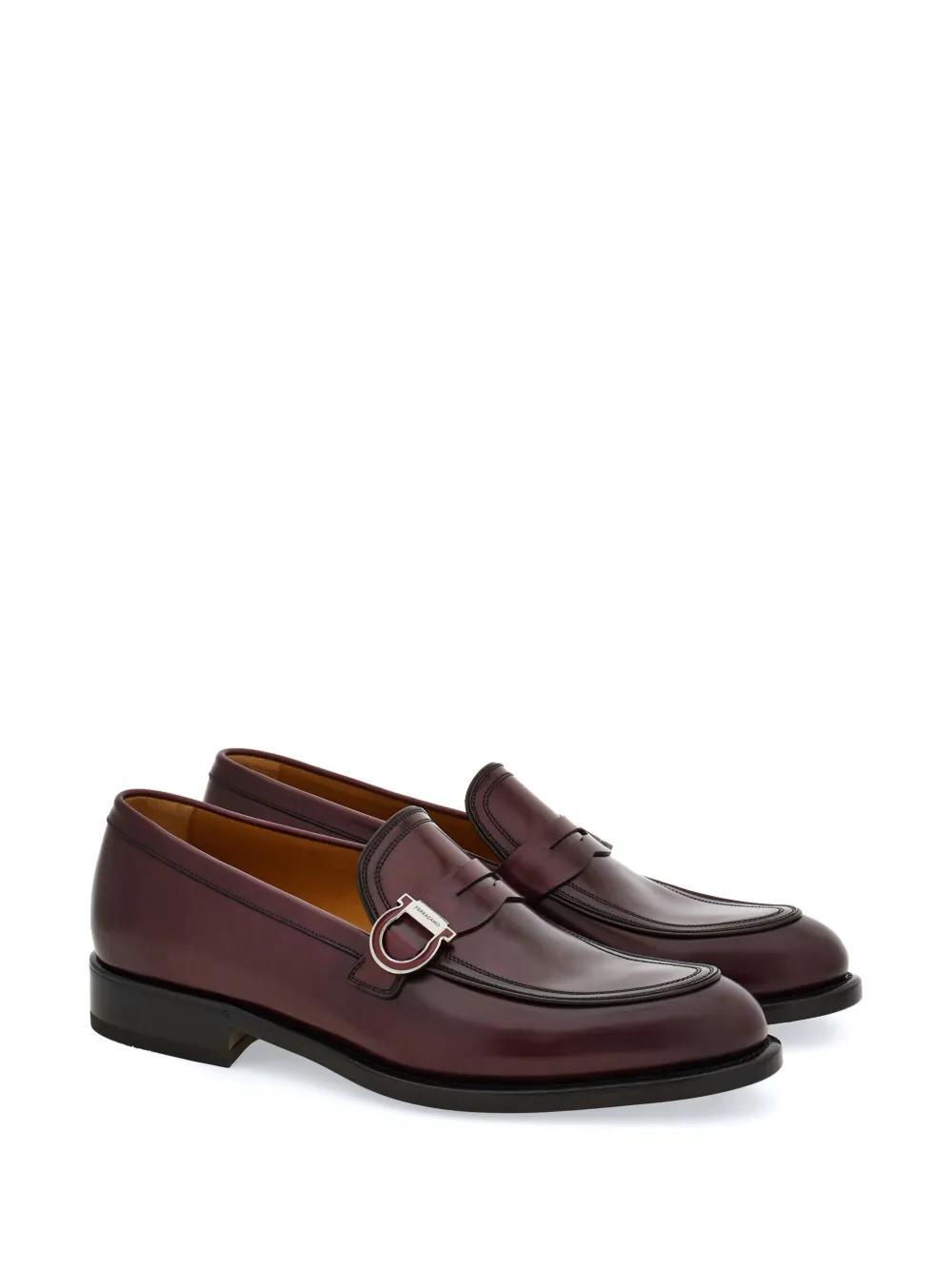 FERRAGAMO Gancini-plaque Leather Mocassins In Red Product Image